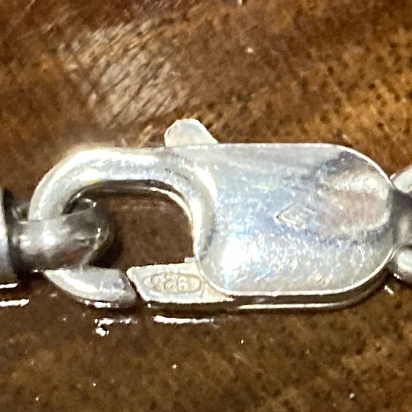 Silpada sterling silver popcorn necklace and hammered silver pendant. - Picture 13 of 15